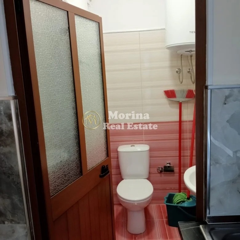 Tirane, jepet me qera garsonier Kati 5, 24 m² 400 € (Myslym Shyri)