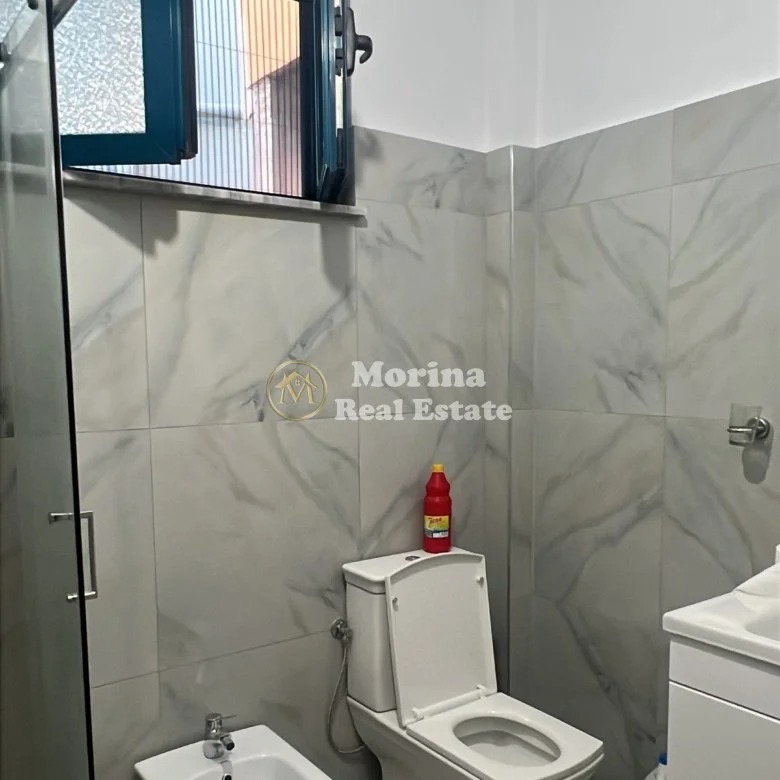 Tirane, jepet me qera apartament 1+1 Kati 1, 70 m² 400 € (Jordan Misja)