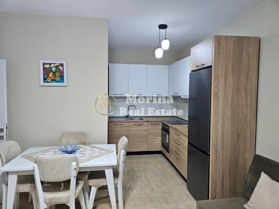 Tirane, jepet me qera apartament 1+1 Kati 2, 65 m² 500 € (Kodra e Diellit)