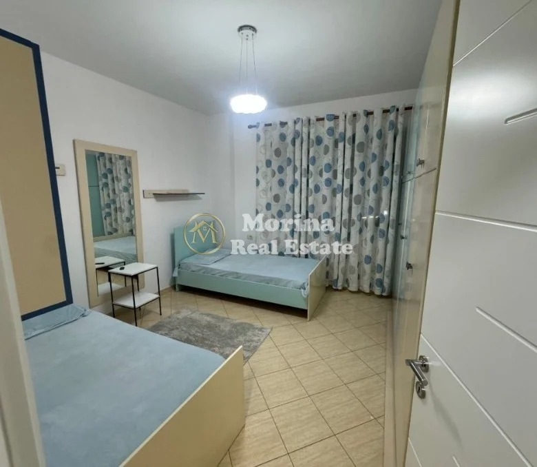 Tirane, jepet me qera apartament 2+1 Kati 1, 114 m² 700 € (Fresku)