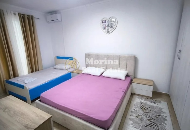 Tirane, jepet me qera apartament 1+1 Kati 8, 65 m² 480 € (Astir)