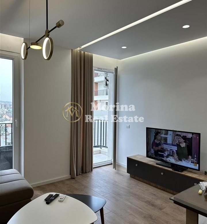Tirane, jepet me qera apartament 1+1 Kati 4, 64 m² 500 € (Ish Fusha Aviacionit)
