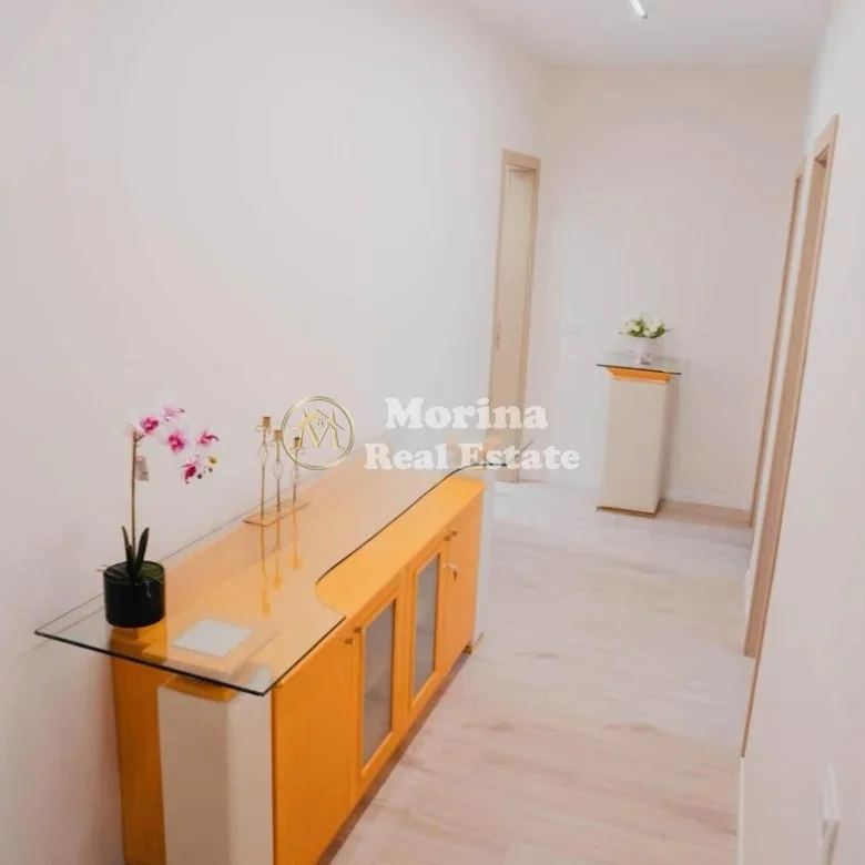 Tirane, jepet me qera apartament 2+1 Kati 2, 81 m² 1.500 € (Komuna e Parisit)