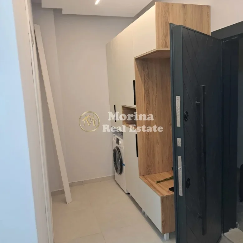 Tirane, jepet me qera apartament 2+1 Kati 4, 82 m² 600 € (5 Maji)