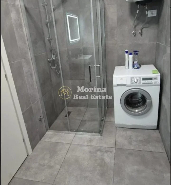 Tirane, jepet me qera apartament 2+1 Kati 6, 96 m² 600 € (Univers City)