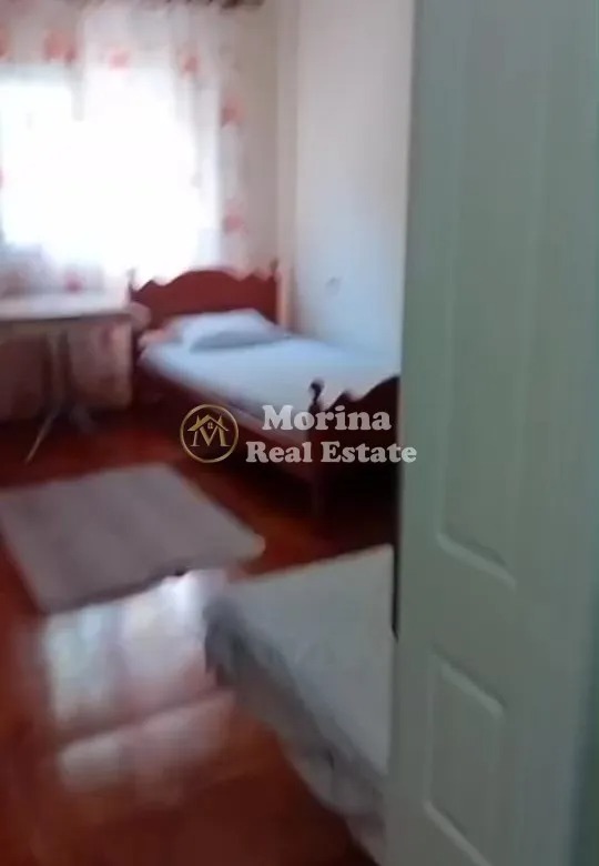 Tirane, jepet me qera apartament 1+1 Kati 2, 60 m² 250 € (“Institut Kamëz”)