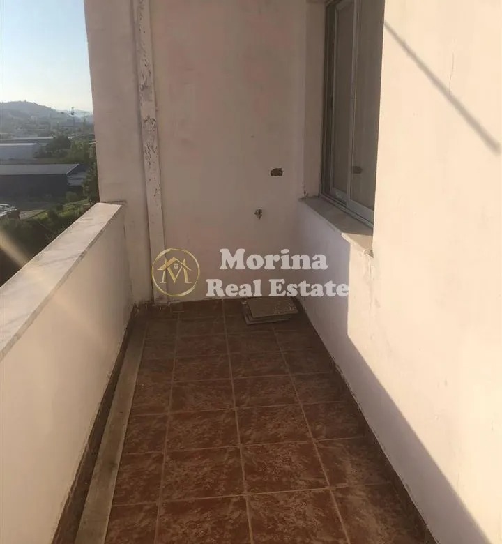 Tirane, jepet me qera apartament 3+1+Ballkon Kati 6, 120 m² 300 € (Mezez Kashar)