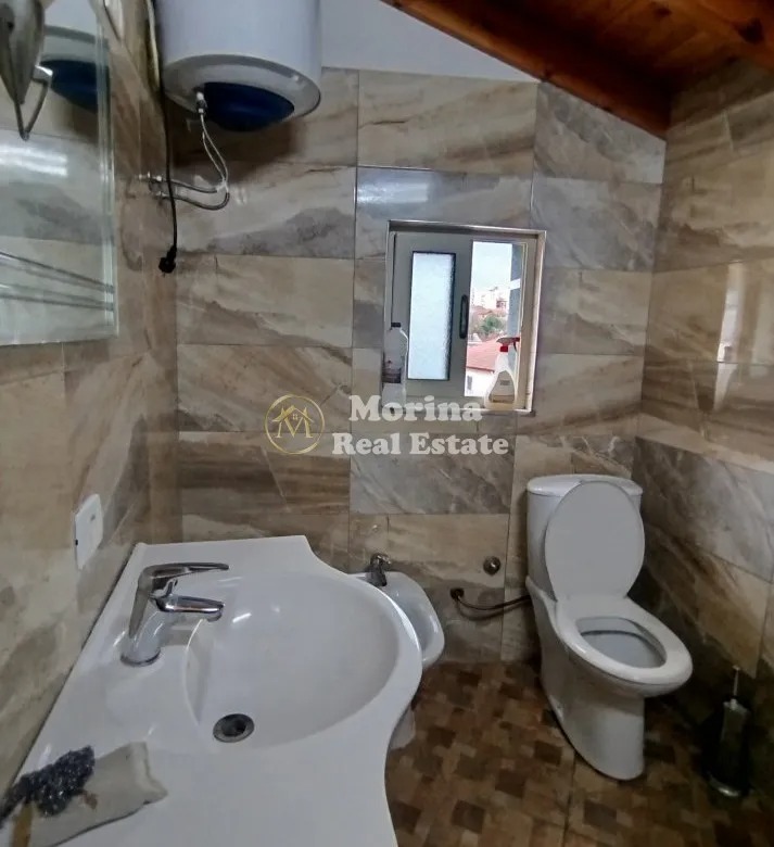 Tirane, jepet me qera apartament 1+1 Kati 3, 60 m² 300 € (Kinostudio)