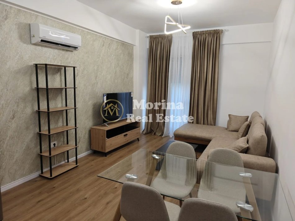 Tirane, jepet me qera apartament 1+1 Kati 1, 63 m² 500 € (Fresku)