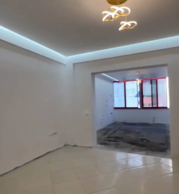 Tirane, shitet apartament 2+1 Kati 2, 110 m² 105.000 € (Terminali)