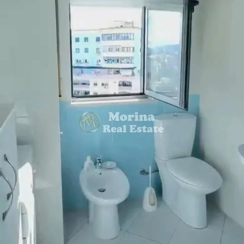 Tirane, jepet me qera apartament 1+1 Kati 7, 60 m² 700 € (Pazari i Ri)