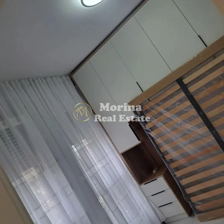 Tirane, jepet me qera apartament 2+1 Kati 4, 82 m² 600 € (5 Maji)