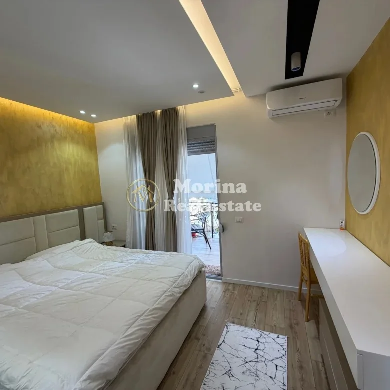 Tirane, jepet me qera apartament 4+1 Kati 7, 108 m² 600 € (Fresku)