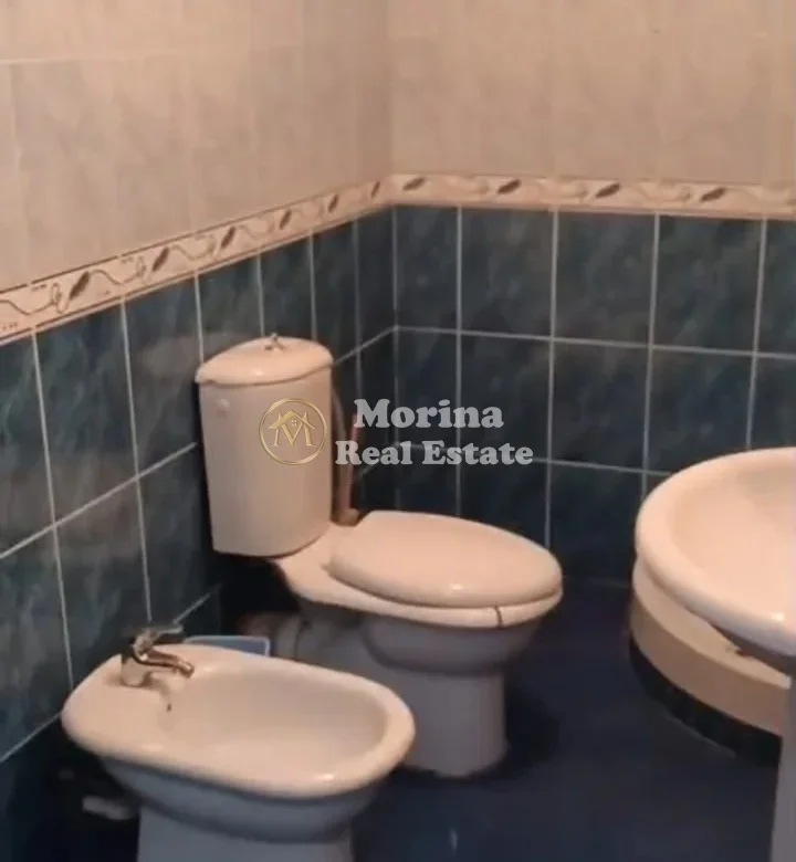 Tirane, jepet me qera apartament 2+1 Kati 7, 85 m² 450 € (5 Maji)