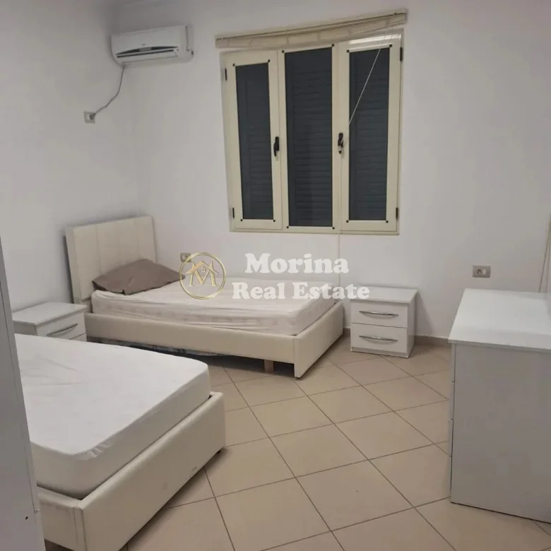 Tirane, jepet me qera shtepi 2+1 Kati 1, 70 m² 450 € (Vilat Amerikane)
