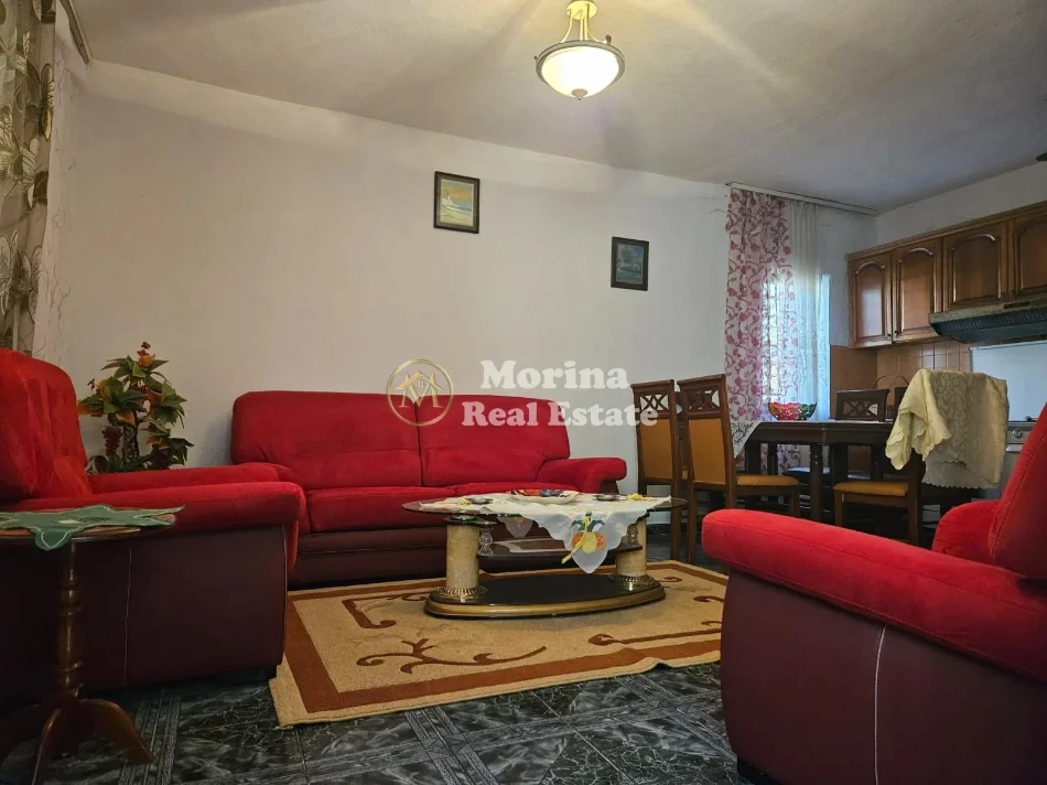 Tirane, jepet me qera shtepi 2+1 Kati 1, 80 m² 450 € (Astir)