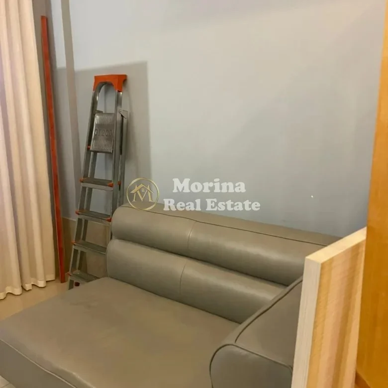 Tirane, jepet me qera apartament 1+1 Kati 1, 40 m² 420 € (Vilat Gjermane)