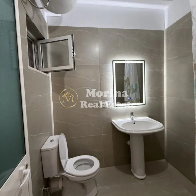 Tirane, jepet me qera shtepi 1+1 Kati 1, 55 m² 400 € (Yzberisht)