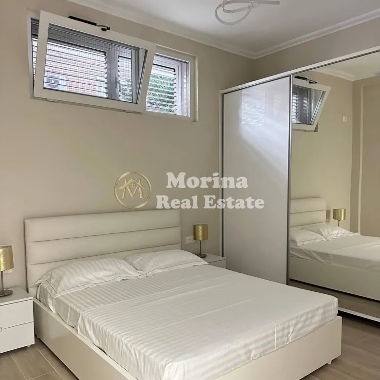 Tirane, jepet me qera apartament 1+1 Kati 1, 58 m² 550 € (Oxhaku)