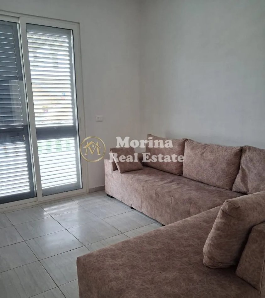 Tirane, jepet me qera shtepi 2+1 Kati 2, 120 m² 450 € (Spitali Amerikan 2)