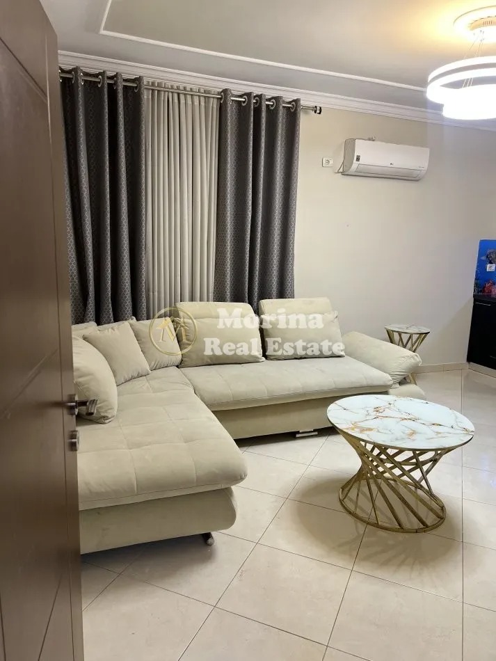Tirane, jepet me qera apartament 1+1 Kati 1, 70 m² 600 € (Oxhaku)
