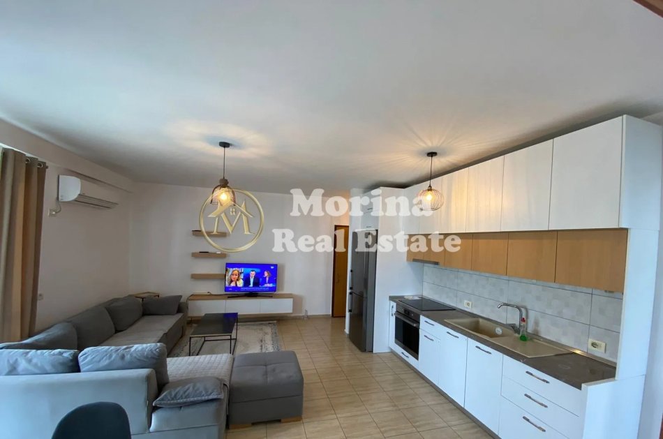 Tirane, jepet me qera apartament 2+1+Ballkon Kati 3, 94 m² 550 € (Kodra e Diellit)