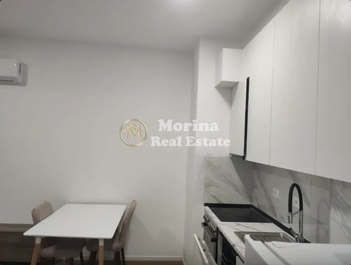 Tirane, jepet me qera apartament 1+1 Kati 7, 55 m² 400 € (Rruga Pasho Hysa)