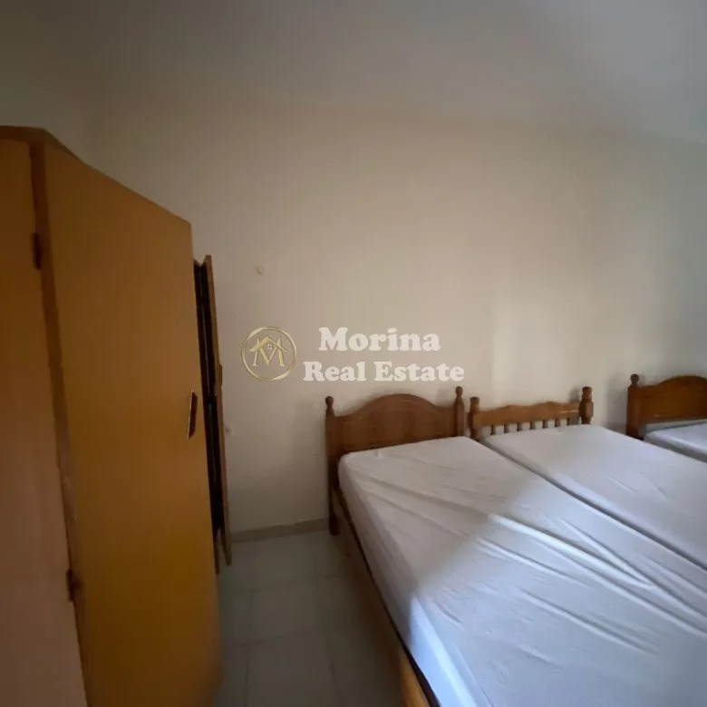 Tirane, jepet me qera shtepi 1+1 Kati 1, 60 m² 300 € (Rruga e Dibres)
