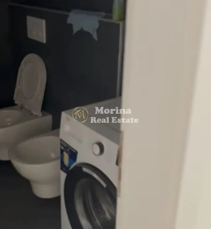 Tirane, jepet me qera apartament 2+1 Kati 8, 95 m² 650 € (Don Bosko)