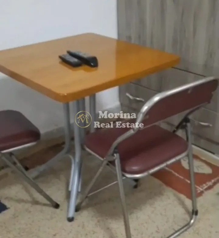 Tirane, jepet me qera shtepi 1+1 Kati 1, 52 m² 400 € (Zogu i Zi)