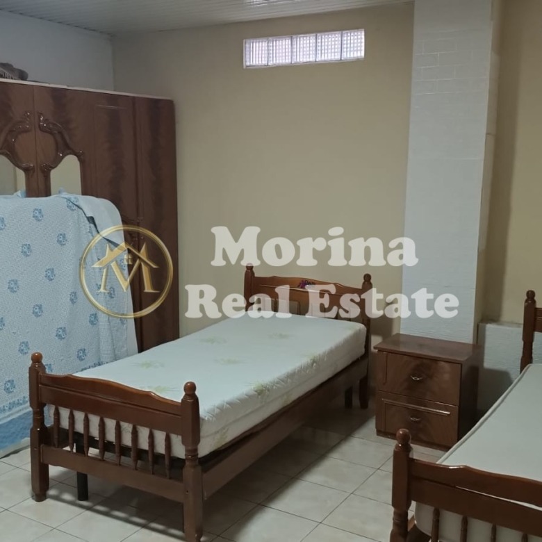 Tirane, jepet me qera shtepi 1+1 Kati 1, 60 m² 400 € (Myslym Shyri)
