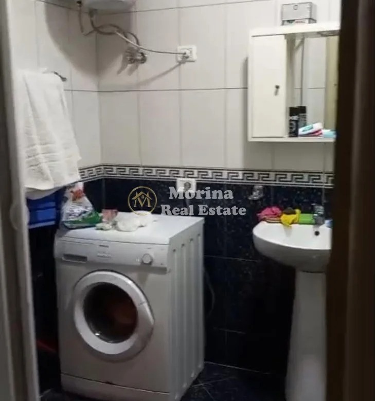 Tirane, jepet me qera apartament 2+1 Kati 2, 100 m² 500 € (Yzberisht)