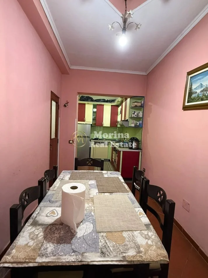 Tirane, jepet me qera apartament 2+1 Kati 2, 95 m² 300 € (Instituti Bujqësor, Kamez)