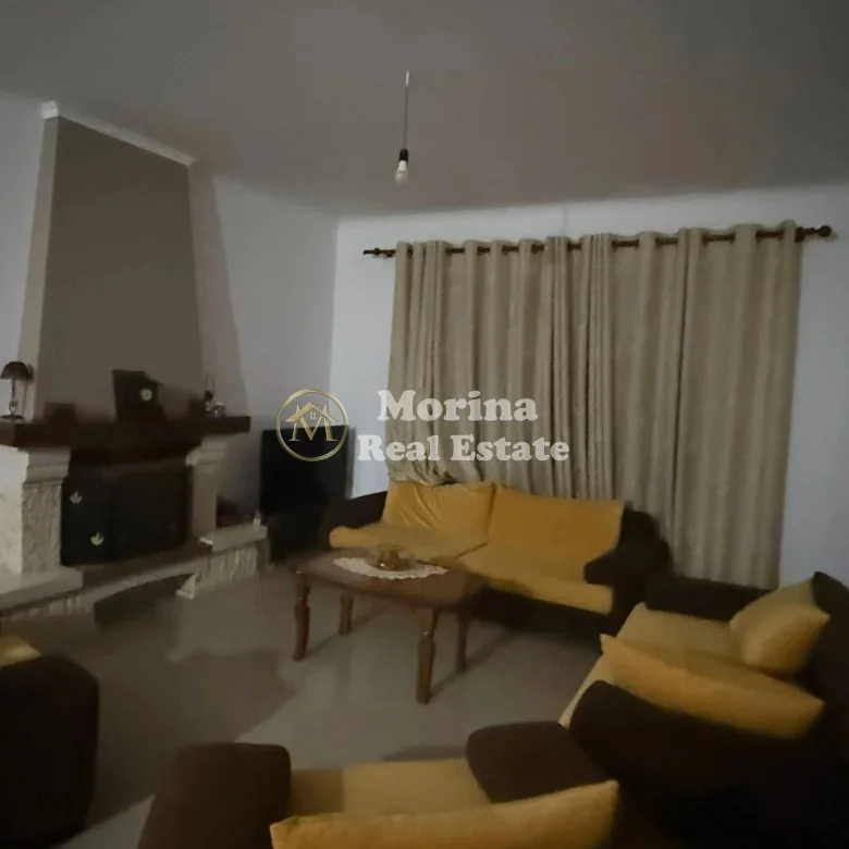 Tirane, jepet me qera Vile 3+1 Kati 2, 200 m² 1.000 € (Sauk)