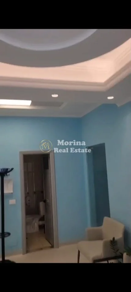 Tirane, jepet me qera ambjent biznesi Kati 0, 100 m² 1.600 € (Rruga Kongresi i Manastirit)