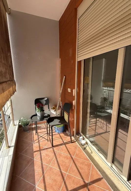 Tirane, jepet me qera apartament 1+1 Kati 3, 65 m² 500 € (Astir)