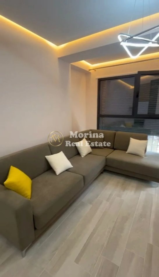 Tirane, jepet me qera apartament 1+1 Kati 2, 67 m² 550 € (Stacioni Trenit)
