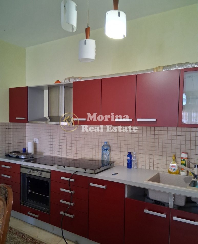 Tirane, jepet me qera apartament 2+1 Kati 2, 114 m² 650 € (Don Bosko)