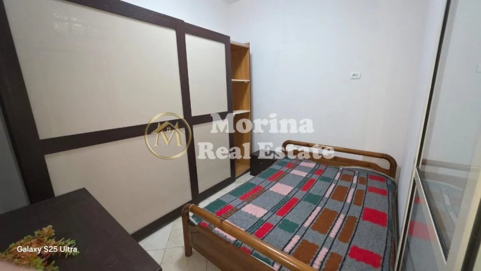 Tirane, jepet me qera apartament 1+1 Kati 1, 55 m² 300 € (Fresku)
