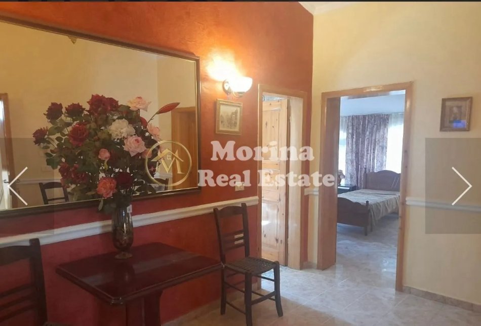 Tirane, jepet me qera shtepi 2+1 Kati 3, 130 m² 600 € (Kristal Center)