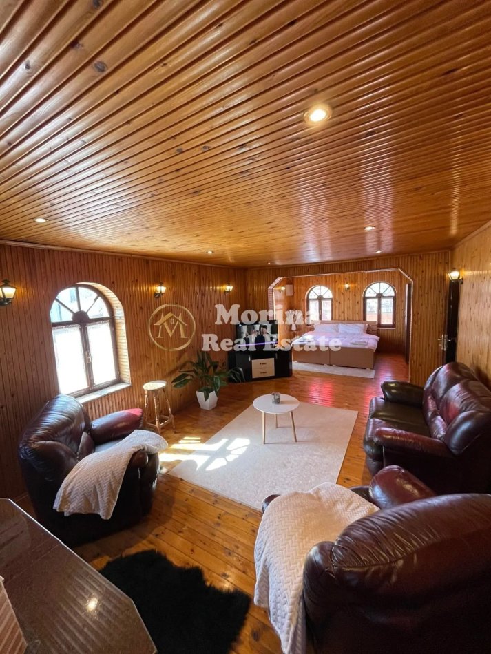 Tirane, jepet me qera Vile 4 Kateshe , 840 m² 5.000 € (Spitali Amerikan 2)