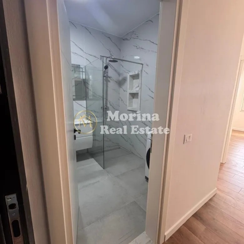 Tirane, jepet me qera apartament 1+1 Kati 5, 60 m² 360 € (Rruga Dine Hoxha)
