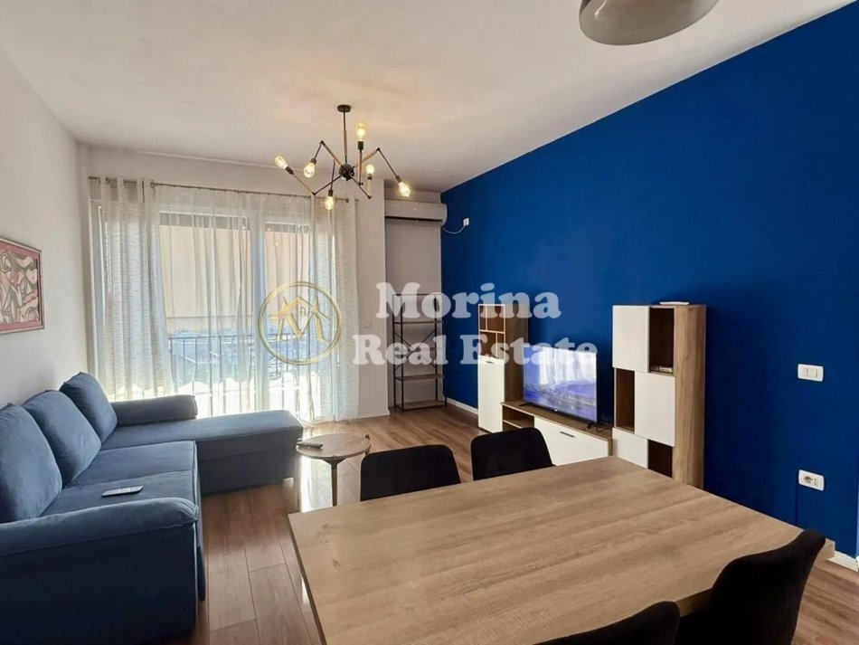 Tirane, jepet me qera apartament 2+1 Kati 6, 100 m² 600 € (Rruga 5 Maji — Kompleksi INERTI shpk)