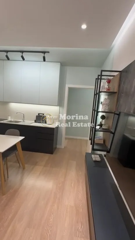 Tirane, jepet me qera apartament 1+1 Kati 6, 57 m² 600 € (5 Maji)