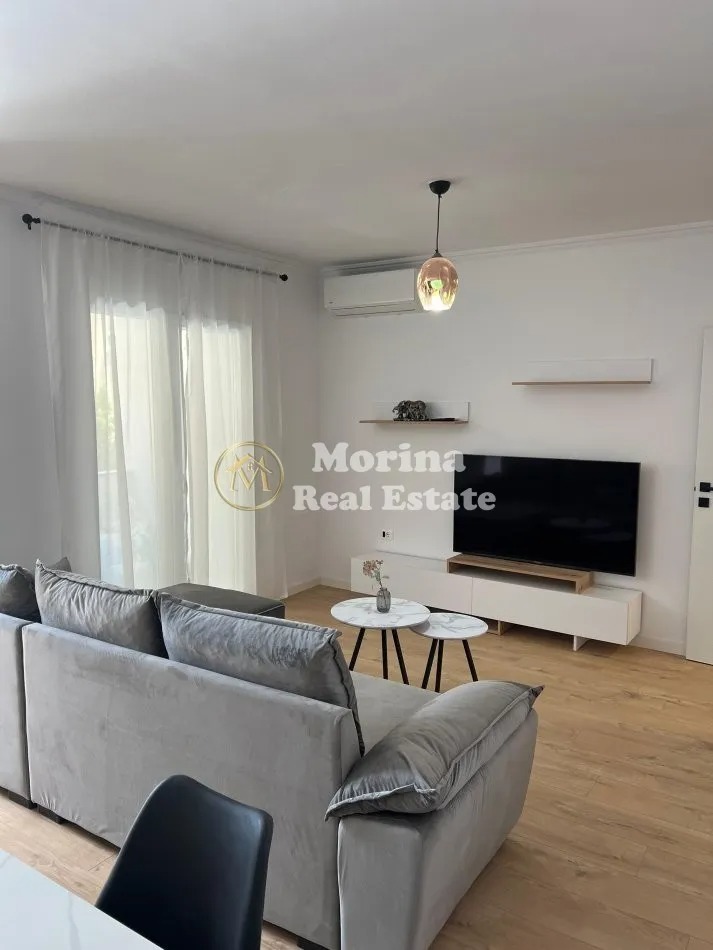 Tirane, jepet me qera apartament 2+1 Kati 1, 90 m² 850 € (Bulevardi Zogu I)