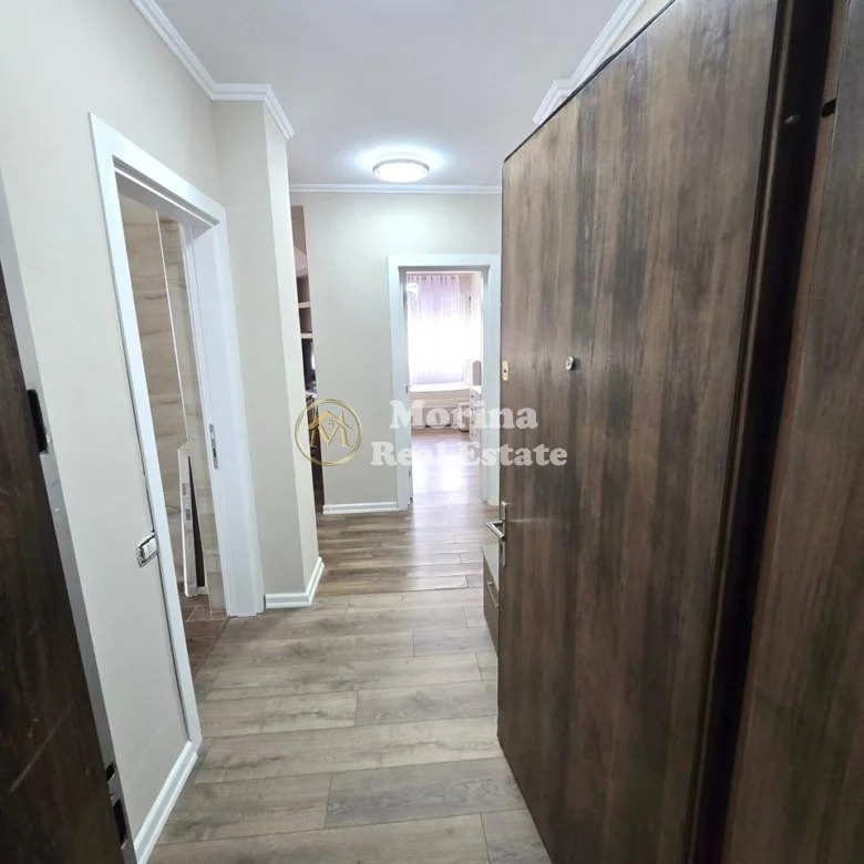 Tirane, jepet me qera apartament 2+1 Kati 6, 85 m² 800 € (21 Dhjetori)