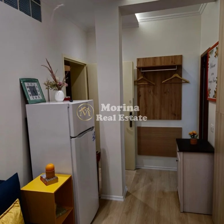 Tirane, jepet me qera apartament 1+1 Kati 5, 60 m² 600 € (Myslym Shyri)