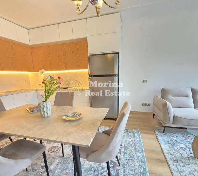 Tirane, jepet me qera apartament 2+1 Kati 5, 120 m² 1.150 € (Shallvaret, Myslym Shyri)