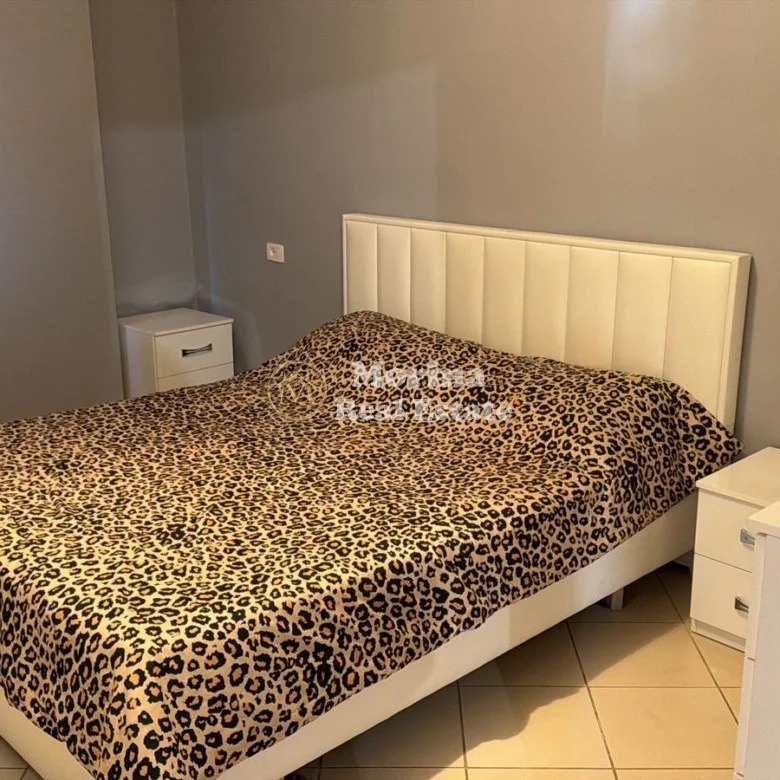 Tirane, jepet me qera apartament 1+1 Kati 2, 65 m² 550 € (Kodra e Diellit)