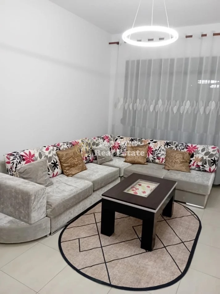 Tirane, jepet me qera apartament 1+1 Kati 1, 67 m² 450 € (Astir)